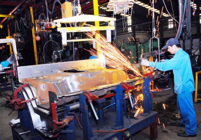 vinaxuki-bat-thanh-chua-the-noi-cong-nghiep-o-to-da-that-bai