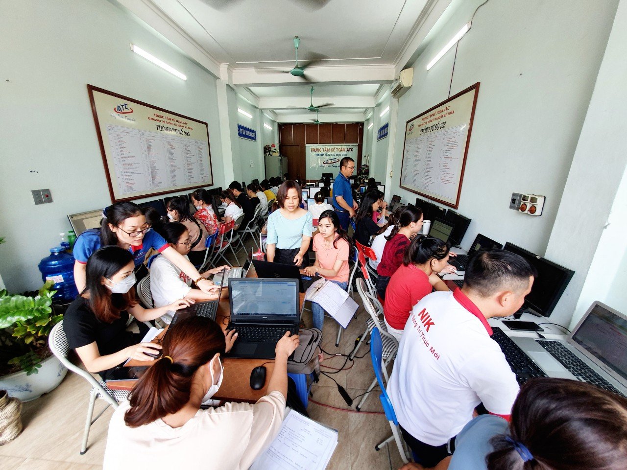 Hoc ke toan thue tai thanh hoa Hãy mơ ước bất cứ điều gì bạn muốn bởi đó là vẻ đẹp của trí tuệ con người.Hãy làm bất kỳ điều gì bạn thích, đó