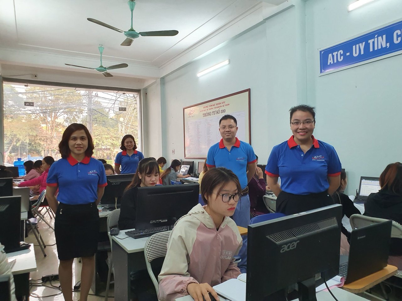 Đào tạo kế toán tại Thanh Hóa Một người thợ lành nghề phải trải qua cả nghìn sản phẩm bị lỗi mới có được một đôi tay linh hoạt