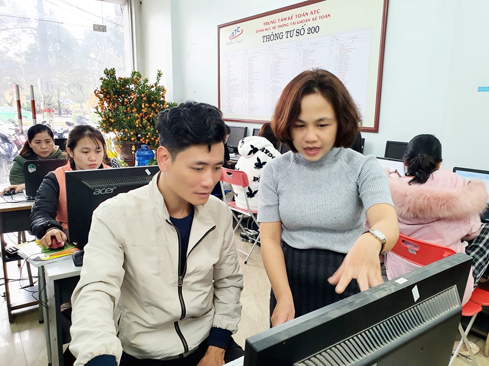 Dao tao ke toan tai thanh hoa Tuổi trẻ là độ tuổi đẹp nhất của đời người. Ở đây bạn được tự do bay nhảy, tự do sáng tạo, tự do mơ ước.
