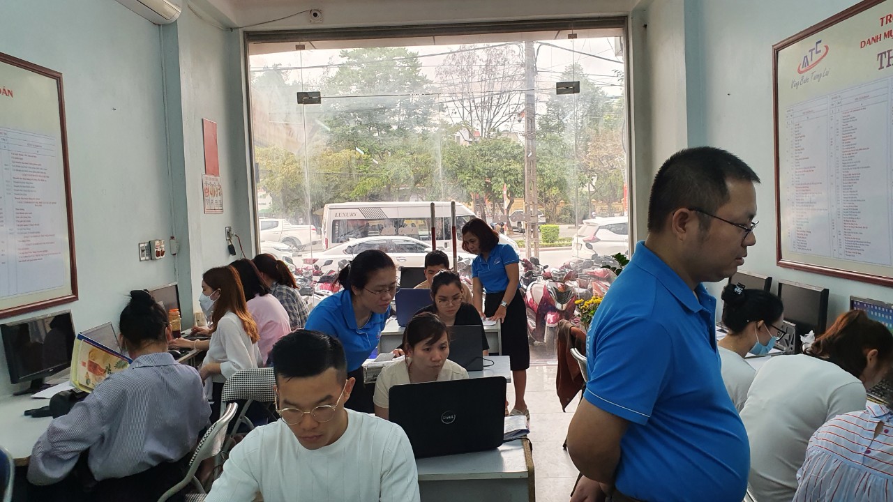 Lớp tin học thực hành ở Thanh Hóa