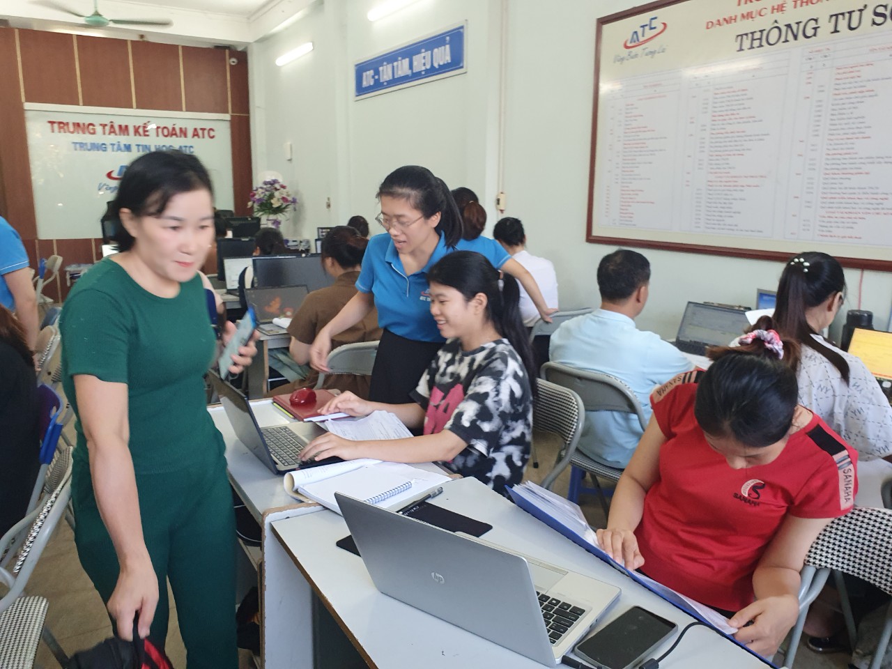 Lop tin hoc van phong o Thanh Hoa