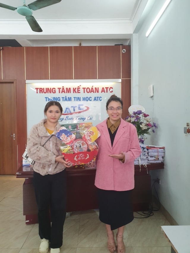 Học kế toán cấp tốc ở thanh hóa TẾT  ĐOÀN VIÊNNgày tết đoàn viên đang đến gần, không khí nhộn nhịp và tất bật. Trong khi nàng xuân đang